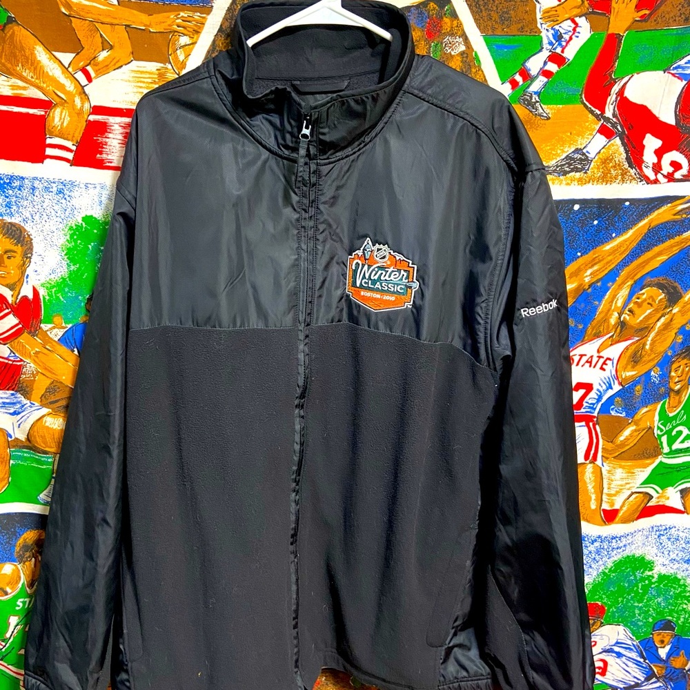 Reebok 2010 NHL Winter Classic Philadelphia Flyers vs Boston Bruins Jacket